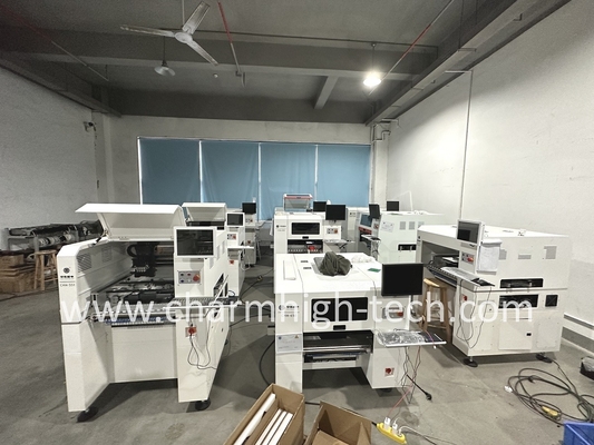 Charmhigh 4 koppen Automatische SMT Chip Mounter PCB Assembly SMD Pick And Place Machine