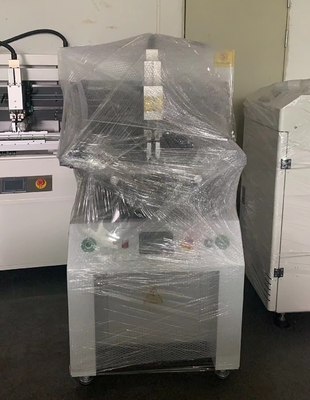 Totale lengte 3,5 m Hoogprecisie Kleine SMT-productielijn 0201, BGA, 144 pin IC