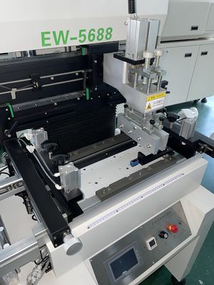 EW-5688 Volledig geautomatiseerde soldeerpasta-printer met blindprinting en PCB-laden