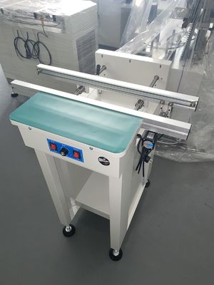 SMT-conveyor PCB-behandelingsconveyor met 0,5/0,6/0,7/1,0/1,2 m lengte verstelbare snelheid 0-8000 mm/min en spoorbreedte 50 mm-350 mm