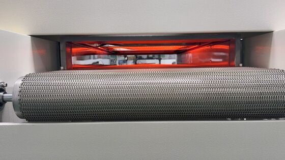 Industriële IR-hardingsoven met 6 verwarmingszones 280°C Maximale temperatuur en PID-regeling voor het drogen van kleefstoffen voor verfcoating