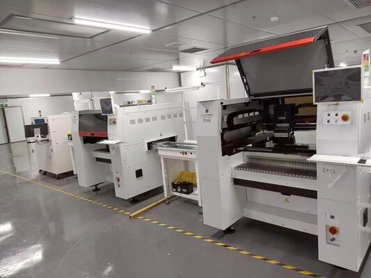 Grote In-line SMT Assemblagelijn met Hoog Volume SMT Oplossingen voor PCBA Productie