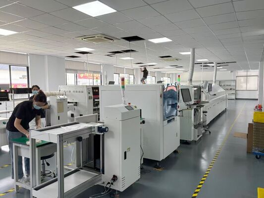 Grote In-line SMT Assemblagelijn met Hoog Volume SMT Oplossingen voor PCBA Productie